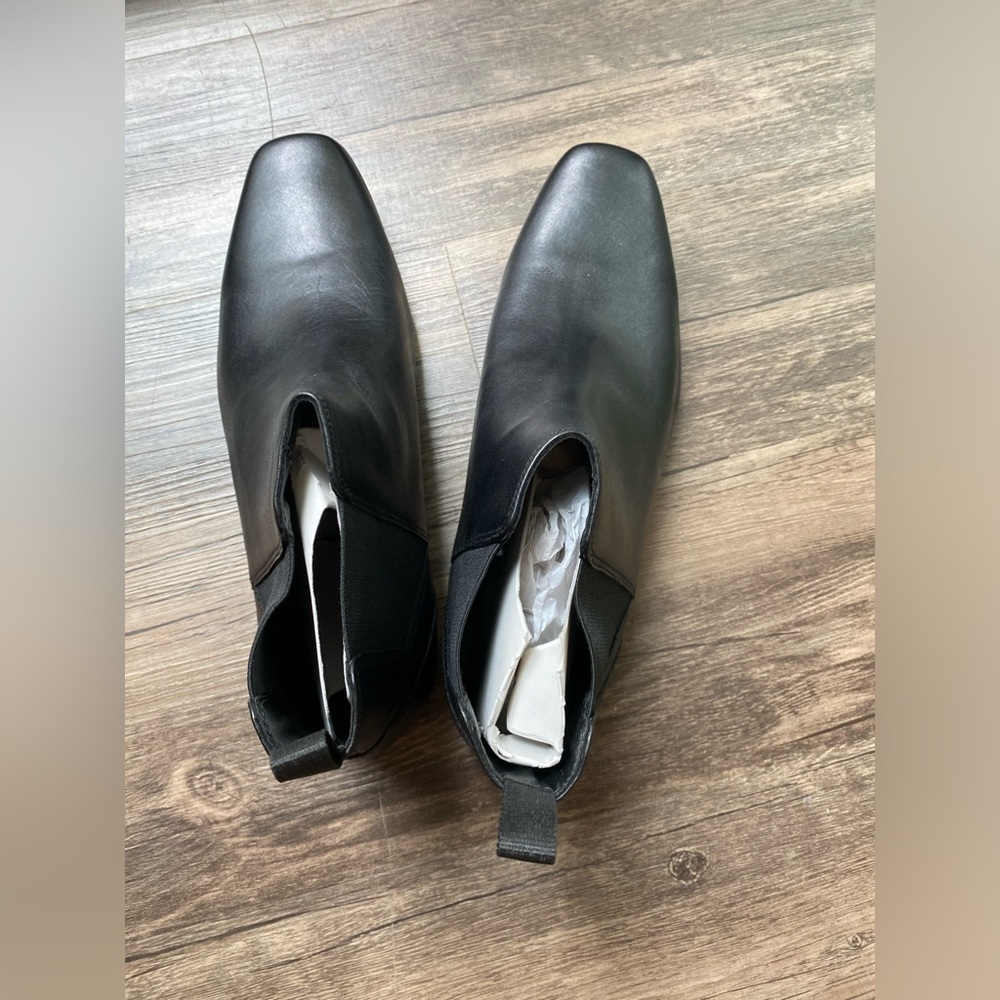 Clarks Black Solid Leather Mid-Top Flat Boots Men… - image 3